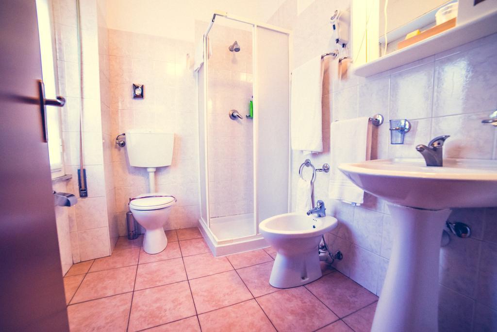 Hotel La Gaietta Millesimo Екстериор снимка