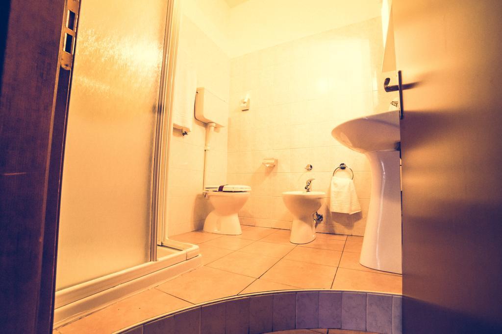 Hotel La Gaietta Millesimo Екстериор снимка
